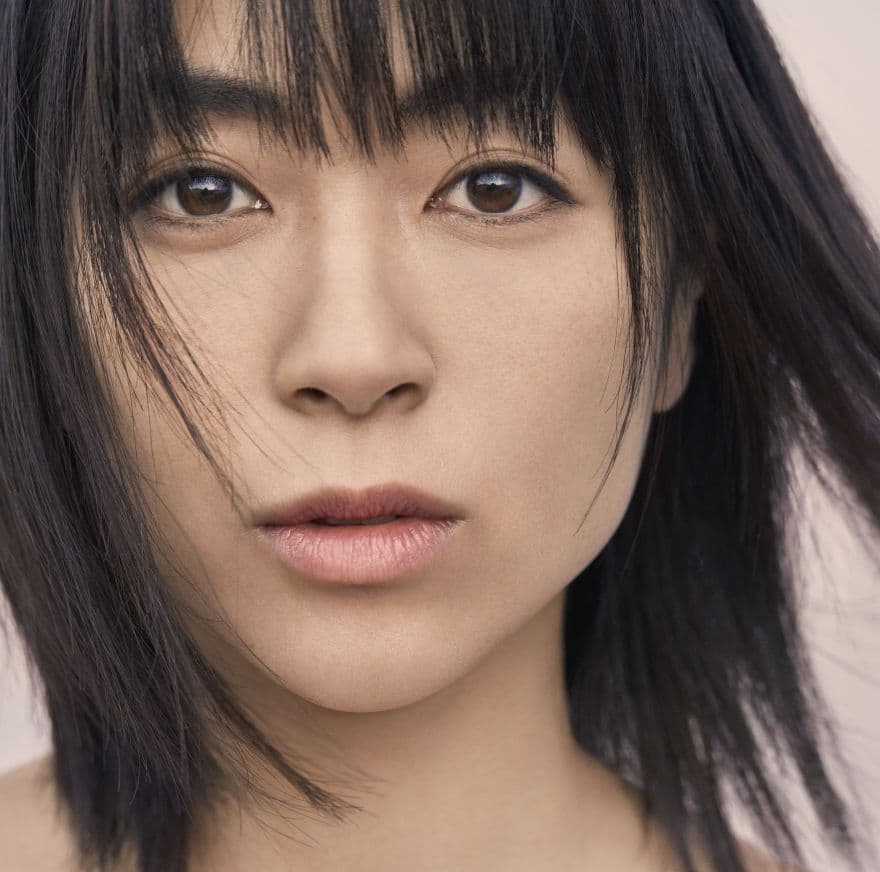 6月27日(水)発売、7枚目のオリジナルアルバム「初恋」のジャケット写真が公開!アルバム収録内容も発表!のサムネイル